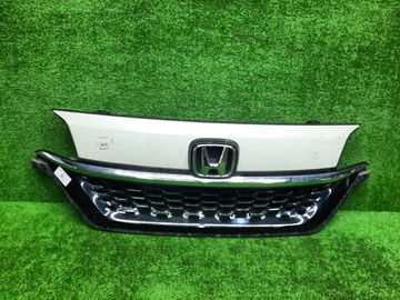РЕШЕТКА РАДИАТОРА НА HONDA FREED GB7
