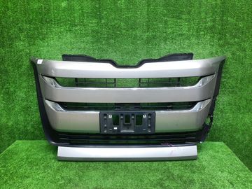 РЕШЕТКА РАДИАТОРА НА TOYOTA NOAH MZRA90W