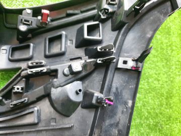 РЕШЕТКА РАДИАТОРА НА TOYOTA NOAH MZRA90W