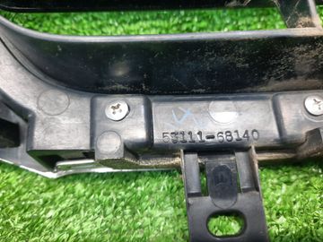 РЕШЕТКА РАДИАТОРА НА TOYOTA WISH ZGE20G