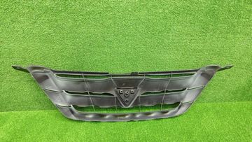 РЕШЕТКА РАДИАТОРА НА TOYOTA CALDINA AZT241W