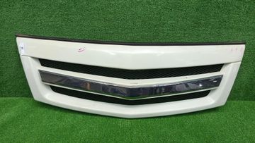 РЕШЕТКА РАДИАТОРА НА TOYOTA ALPHARD ANH10W