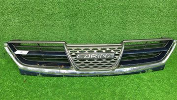 РЕШЕТКА РАДИАТОРА НА TOYOTA CARINA ST210