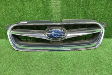 РЕШЕТКА РАДИАТОРА НА SUBARU LEGACY BL5