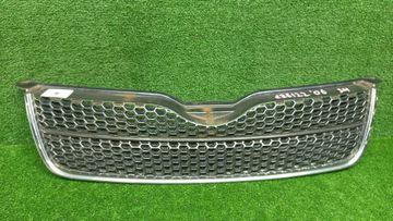 РЕШЕТКА РАДИАТОРА НА TOYOTA COROLLA NZE121 