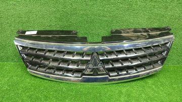 РЕШЕТКА РАДИАТОРА НА MITSUBISHI OUTLANDER CW6W