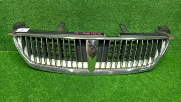 РЕШЕТКА РАДИАТОРА НА NISSAN BLUEBIRD SYLPHY G10