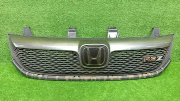 РЕШЕТКА РАДИАТОРА НА HONDA STREAM RN6