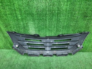 РЕШЕТКА РАДИАТОРА НА HONDA FREED SPIKE GB3