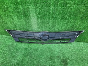 РЕШЕТКА РАДИАТОРА НА TOYOTA COROLLA FIELDER NZE164G