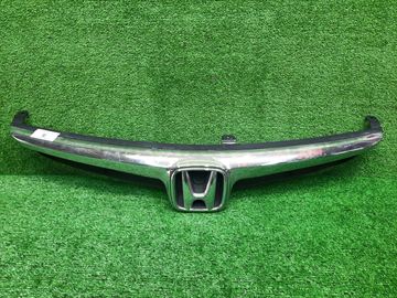 РЕШЕТКА РАДИАТОРА НА HONDA CIVIC FD1