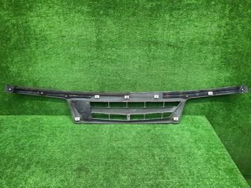 РЕШЕТКА РАДИАТОРА НА NISSAN TITAN SYE6T