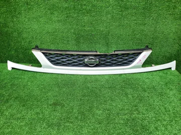 РЕШЕТКА РАДИАТОРА НА NISSAN SERENA PC24