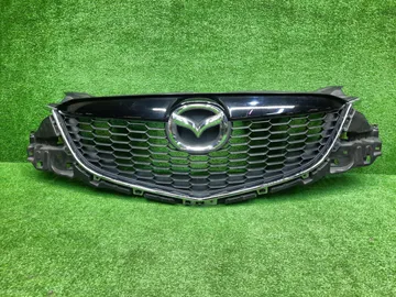 РЕШЕТКА РАДИАТОРА НА MAZDA CX-5 KE2AW