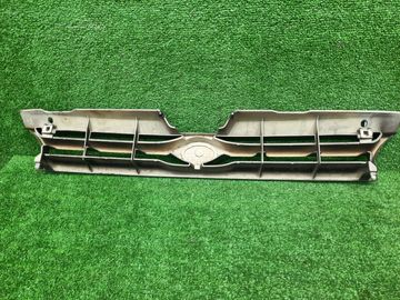 РЕШЕТКА РАДИАТОРА НА SUBARU IMPREZA GF6