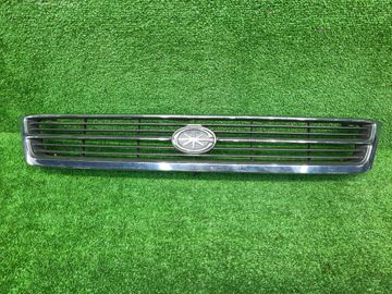 РЕШЕТКА РАДИАТОРА НА TOYOTA CORONA ST190