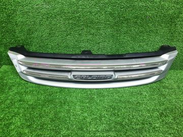 РЕШЕТКА РАДИАТОРА НА TOYOTA CALDINA ST210G