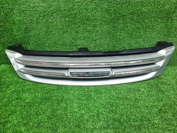 РЕШЕТКА РАДИАТОРА НА TOYOTA CALDINA ST210G