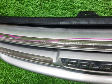 РЕШЕТКА РАДИАТОРА НА TOYOTA CALDINA ST210G