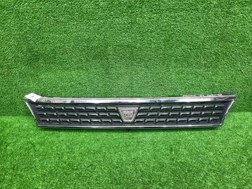 РЕШЕТКА РАДИАТОРА НА TOYOTA COROLLA AE100