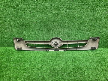 РЕШЕТКА РАДИАТОРА НА MAZDA DEMIO DW3W