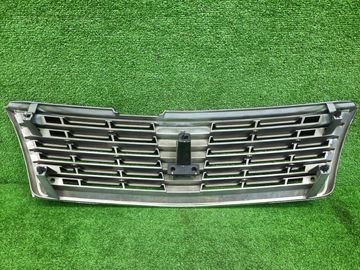 РЕШЕТКА РАДИАТОРА НА NISSAN LIBERTY RM12