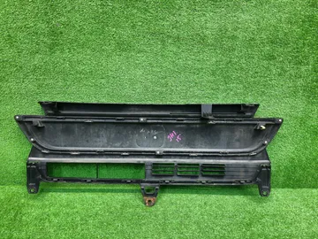 РЕШЕТКА РАДИАТОРА НА HONDA N-WGN JH1