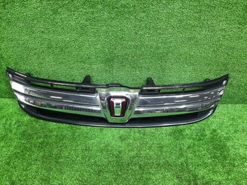 РЕШЕТКА РАДИАТОРА НА TOYOTA ISIS ZGM10G