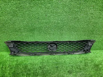 РЕШЕТКА РАДИАТОРА НА MAZDA CAPELLA GWEW