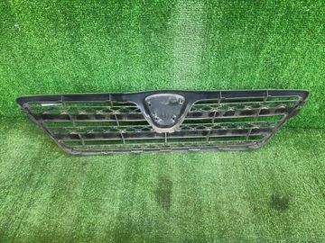РЕШЕТКА РАДИАТОРА НА TOYOTA ALLEX NZE121