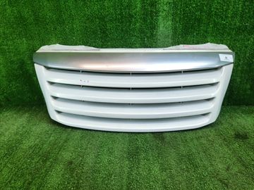 РЕШЕТКА РАДИАТОРА НА SUZUKI ESCUDO TX92W