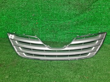 РЕШЕТКА РАДИАТОРА НА TOYOTA CAMRY ACV40