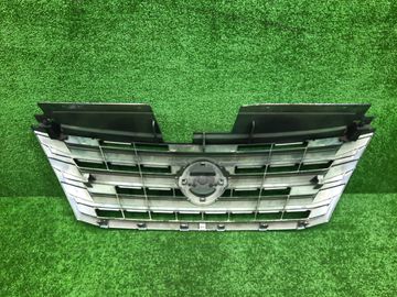 РЕШЕТКА РАДИАТОРА НА NISSAN SERENA C26