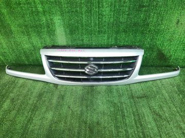 РЕШЕТКА РАДИАТОРА НА SUZUKI ESCUDO TL52W