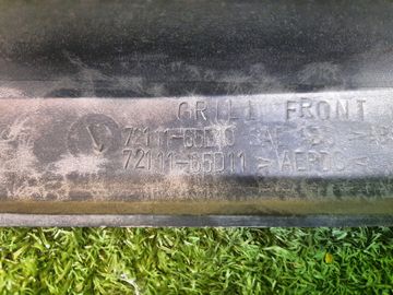 РЕШЕТКА РАДИАТОРА НА SUZUKI ESCUDO TL52W