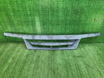 РЕШЕТКА РАДИАТОРА НА MAZDA TITAN SYE4T