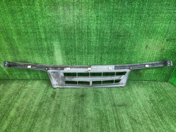 РЕШЕТКА РАДИАТОРА НА MAZDA TITAN SYE4T