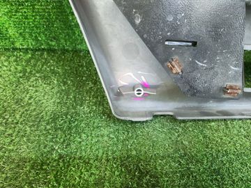 РЕШЕТКА РАДИАТОРА НА MAZDA TITAN SYE4T