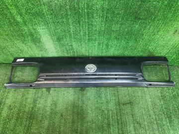 РЕШЕТКА РАДИАТОРА НА MAZDA BONGO SS88H