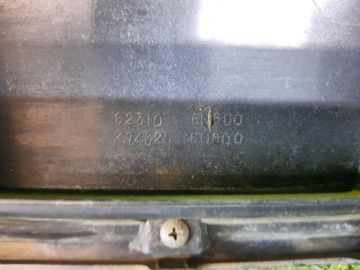 РЕШЕТКА РАДИАТОРА НА NISSAN BLUEBIRD SYLPHY G10