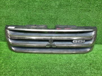 РЕШЕТКА РАДИАТОРА НА MITSUBISHI PAJERO IO H77W