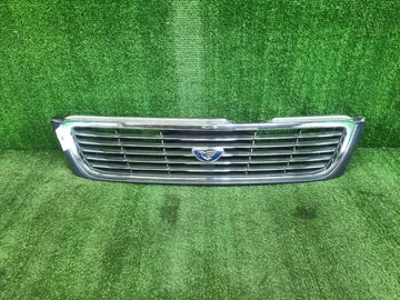 РЕШЕТКА РАДИАТОРА НА NISSAN BLUEBIRD QU14