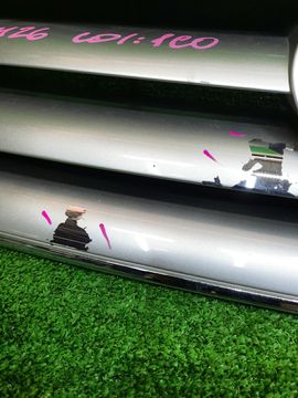 РЕШЕТКА РАДИАТОРА НА TOYOTA IPSUM ACM21W