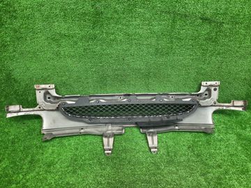 РЕШЕТКА РАДИАТОРА НА TOYOTA DUET M100A