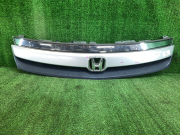 РЕШЕТКА РАДИАТОРА НА HONDA STREAM RN1