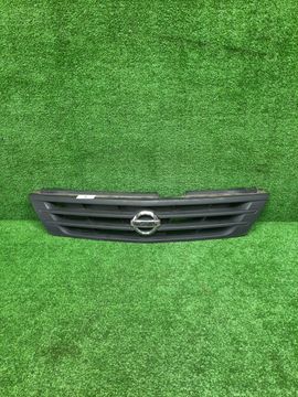 РЕШЕТКА РАДИАТОРА НА NISSAN AD Y11