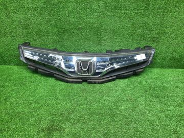 РЕШЕТКА РАДИАТОРА НА HONDA FIT SHUTTLE GP2