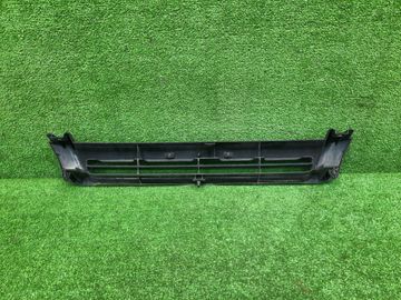 РЕШЕТКА РАДИАТОРА НА TOYOTA CALDINA ST195G