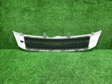РЕШЕТКА РАДИАТОРА НА TOYOTA ISIS ZGM10G