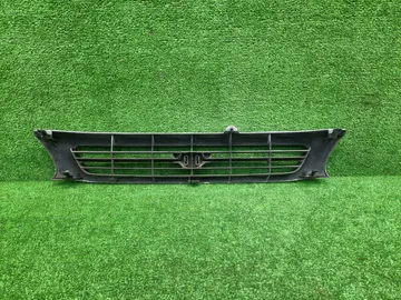 РЕШЕТКА РАДИАТОРА НА TOYOTA CORSA EL51